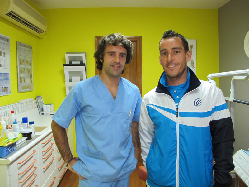 neill-mc-carron-squash-clinica-del-pie-la-malagueta-deportistas-podologo